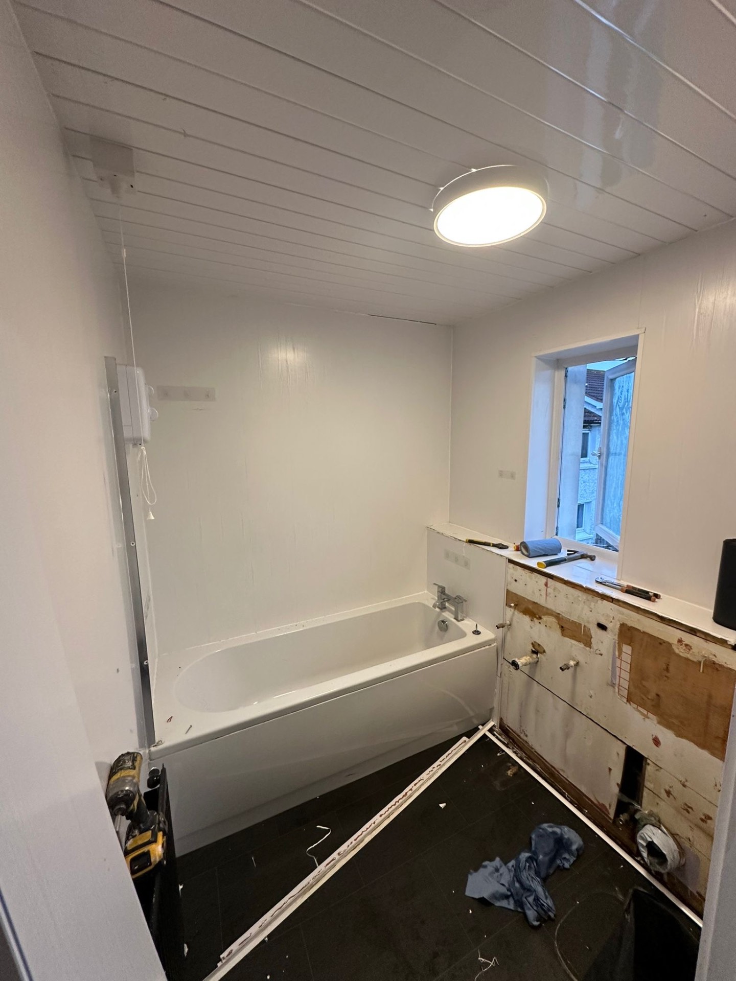 The same bathroom before renovation, project 1