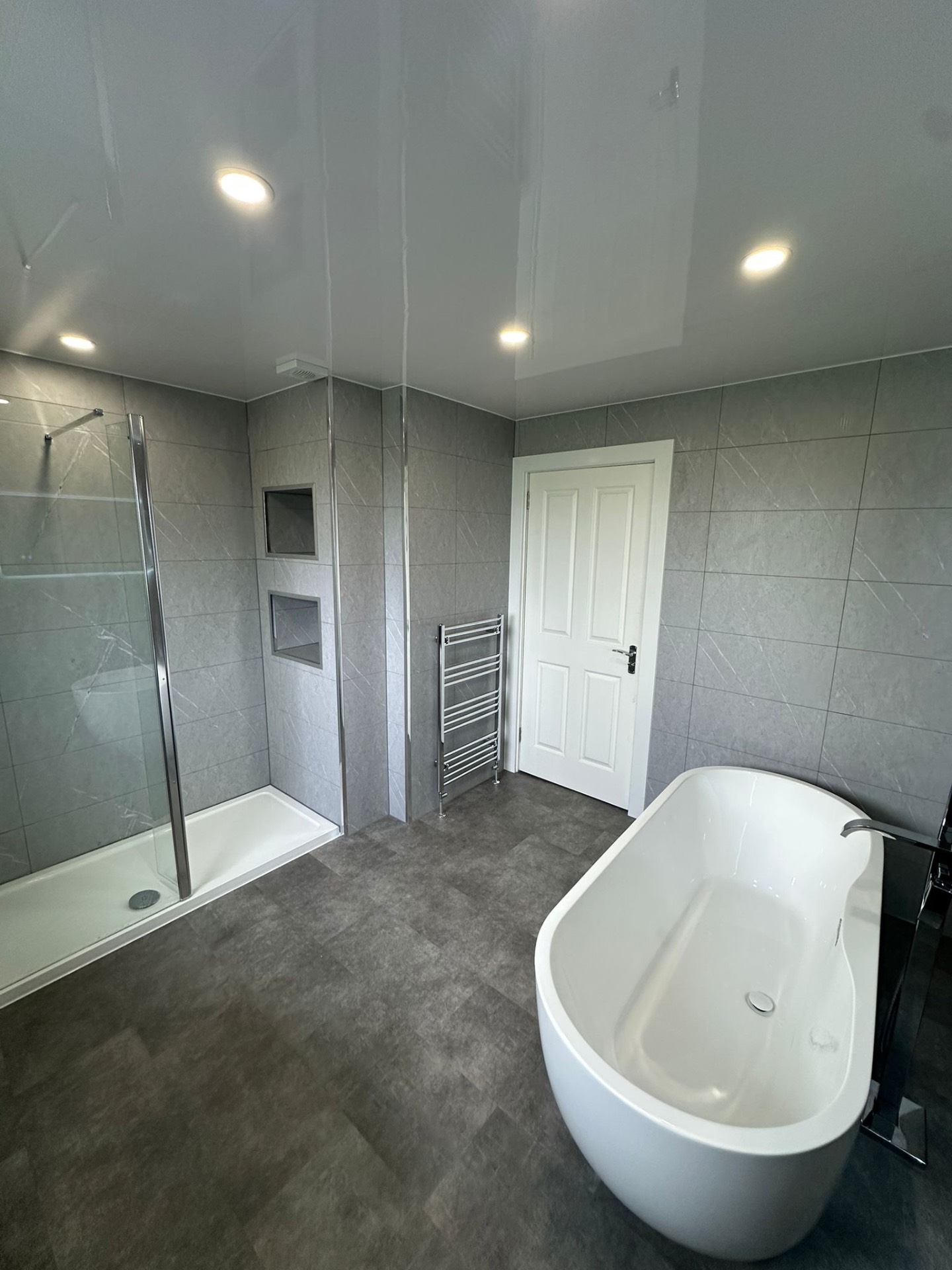 A bathroom supplied and installed by U Bathroom Solutions